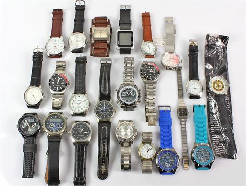 22 Armbanduhren