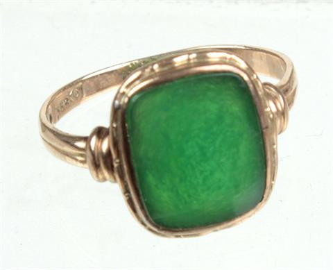 Antiker Ring mit grünem Achat - GG 333
