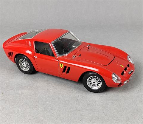 Burago Ferrari Modellauto